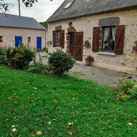 Charme Et Authenticite En Foret Maine Normandie : Demeure Renovee Avec Jardin, Ideale Pour Sejour Detente - Fr-1-410-186 Holiday home *