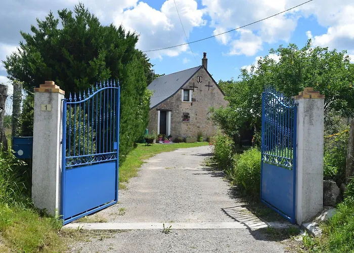 Charme Et Authenticite En Foret Maine Normandie : Demeure Renovee Avec Jardin, Ideale Pour Sejour Detente - Fr-1-410-186 بيت للعطل Crissé