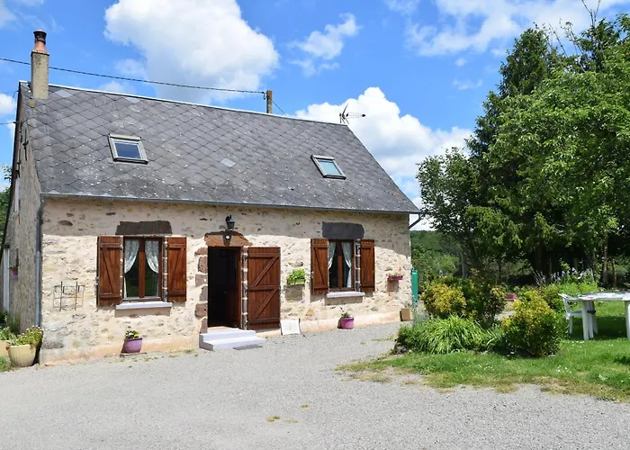 بيت للعطل Charme Et Authenticite En Foret Maine Normandie : Demeure Renovee Avec Jardin, Ideale Pour Sejour Detente - Fr-1-410-186